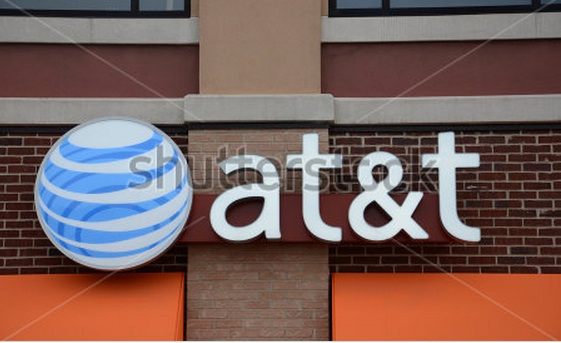 Shooting stock photos – Store&nbsp;logos