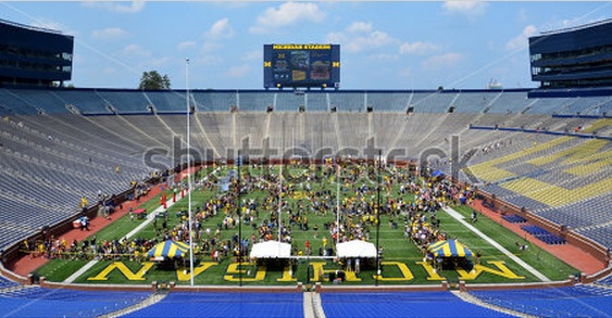 Shooting stock photos – Michigan Football Youth&nbsp;Day!