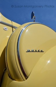 11_Montgomery_Buick_Eight_spare_tire